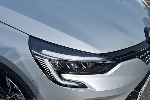 BL23VSK Renault Clio 1.6 E-TECH full hybrid 145 Techno 5dr Auto Thumbnail #36