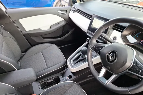 BL23VSK Renault Clio 1.6 E-TECH full hybrid 145 Techno 5dr Auto Thumbnail #13