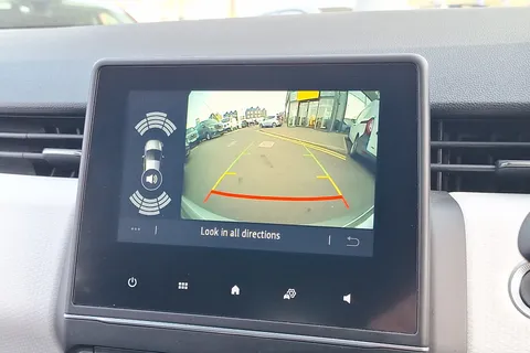 BL23VSK Renault Clio 1.6 E-TECH full hybrid 145 Techno 5dr Auto Thumbnail #32