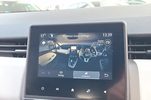 BL23VSK Renault Clio 1.6 E-TECH full hybrid 145 Techno 5dr Auto Thumbnail #34