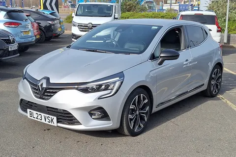 BL23VSK Renault Clio 1.6 E-TECH full hybrid 145 Techno 5dr Auto Thumbnail #16