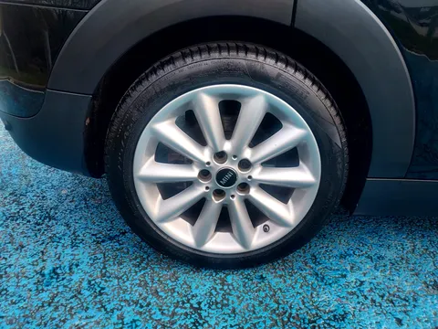 LA17UPH Mini Clubman 1.5 Cooper 6dr Auto Thumbnail #28