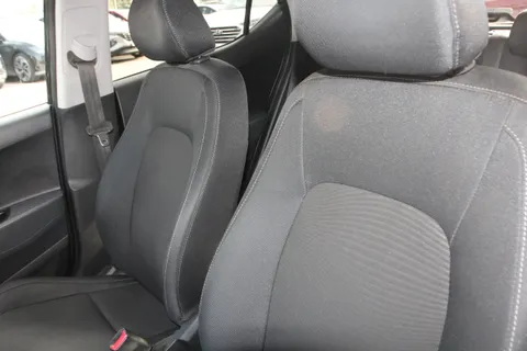 7 of 50 for Hyundai i10 1.2 Premium 5dr ZERO DEPOSIT FINANCE AVAILABLE