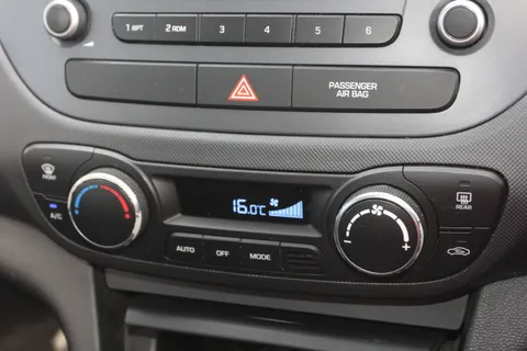 24 of 50 for Hyundai i10 1.2 Premium 5dr ZERO DEPOSIT FINANCE AVAILABLE