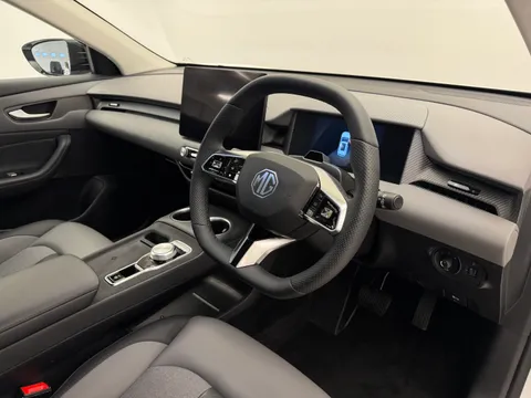 DP75BWJ Mg Motor Uk MGS5 170kW Trophy EV Long Range 64kWh 5dr Auto Thumbnail #9