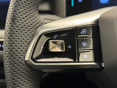 DP75BWJ Mg Motor Uk MGS5 170kW Trophy EV Long Range 64kWh 5dr Auto Thumbnail #22