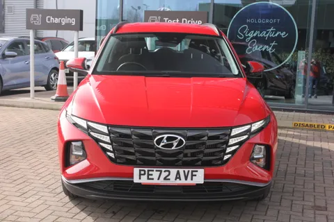 PE72AVF Hyundai Tucson 1.6 TGDi 48V MHD SE Connect 5dr 2WD DCT Thumbnail #3