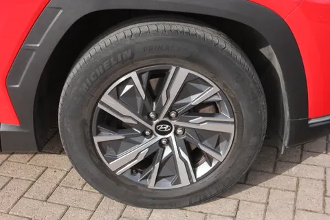 PE72AVF Hyundai Tucson 1.6 TGDi 48V MHD SE Connect 5dr 2WD DCT Thumbnail #6