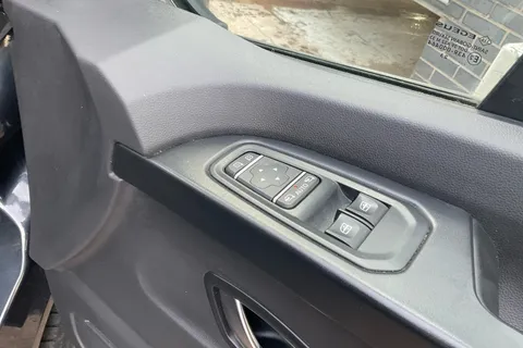 YL23UGX Renault Trafic LL30 Blue dCi 150 Extra Sport Van Thumbnail #4