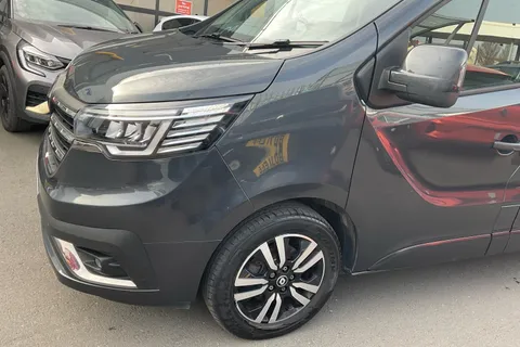 YL23UGX Renault Trafic LL30 Blue dCi 150 Extra Sport Van Thumbnail #36