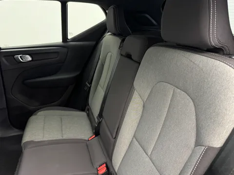RJ25FYS Volvo XC40 2.0 B3P Core 5dr Auto Thumbnail #11