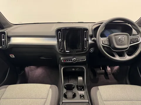 RJ25FYS Volvo XC40 2.0 B3P Core 5dr Auto Thumbnail #12