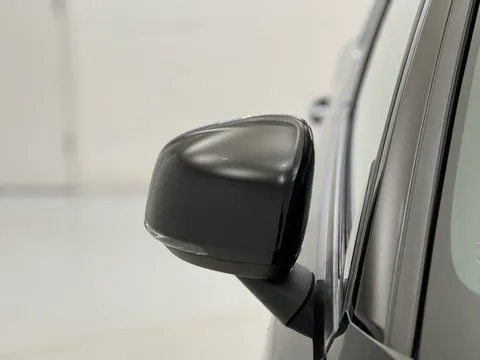 RJ25FYS Volvo XC40 2.0 B3P Core 5dr Auto Thumbnail #31