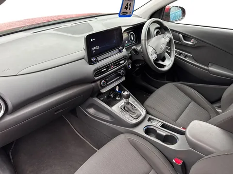DU21EUN Hyundai Kona 1.6 GDi Hybrid Premium 5dr DCT Thumbnail #15