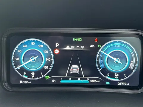 DU21EUN Hyundai Kona 1.6 GDi Hybrid Premium 5dr DCT Thumbnail #20