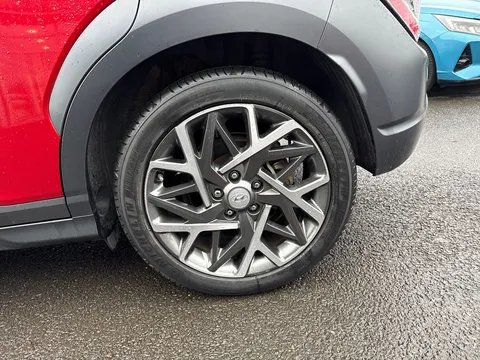 DU21EUN Hyundai Kona 1.6 GDi Hybrid Premium 5dr DCT Thumbnail #24