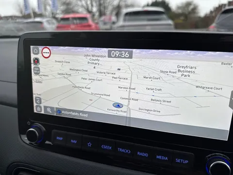 DU21EUN Hyundai Kona 1.6 GDi Hybrid Premium 5dr DCT Thumbnail #34