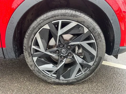 HN74TVX Renault ARKANA 1.6 E-Tech FHEV 145 Esprit Alpine 5dr Auto Thumbnail #14