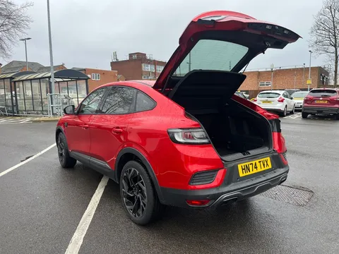 HN74TVX Renault ARKANA 1.6 E-Tech FHEV 145 Esprit Alpine 5dr Auto Thumbnail #18