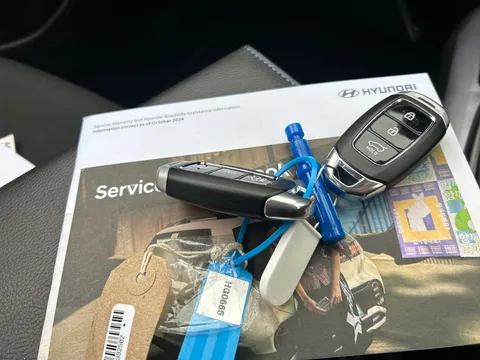 EA25XXC Hyundai i10 1.2 [79] Premium 5dr Auto [Nav] Thumbnail #18