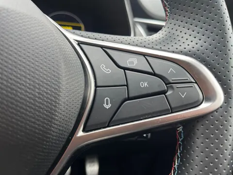 HN74TVX Renault ARKANA 1.6 E-Tech FHEV 145 Esprit Alpine 5dr Auto Thumbnail #32