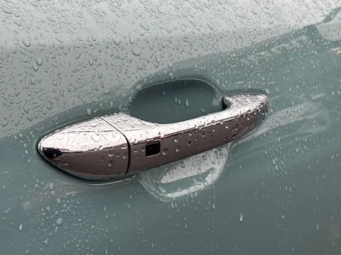 EA25ZHD Hyundai i10 1.0 [63] Premium 5dr Auto [Nav] Thumbnail #41