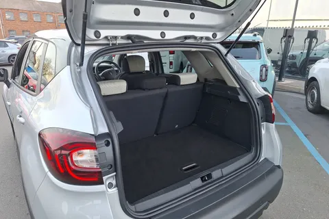 HT18AOK Renault Captur 0.9 TCE 90 Iconic 5dr Thumbnail #19