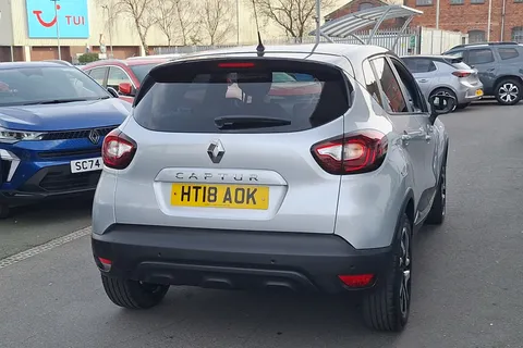 HT18AOK Renault Captur 0.9 TCE 90 Iconic 5dr Thumbnail #24