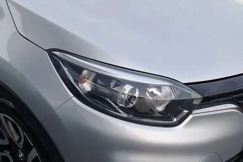 HT18AOK Renault Captur 0.9 TCE 90 Iconic 5dr Thumbnail #14