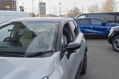 HT18AOK Renault Captur 0.9 TCE 90 Iconic 5dr Thumbnail #29