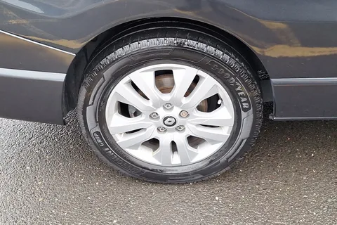 HT24VGE Renault Trafic LL30 Blue dCi 170 Extra [Safety] 9 Seater EDC Thumbnail #5