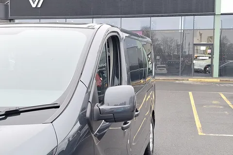 HT24VGE Renault Trafic LL30 Blue dCi 170 Extra [Safety] 9 Seater EDC Thumbnail #25