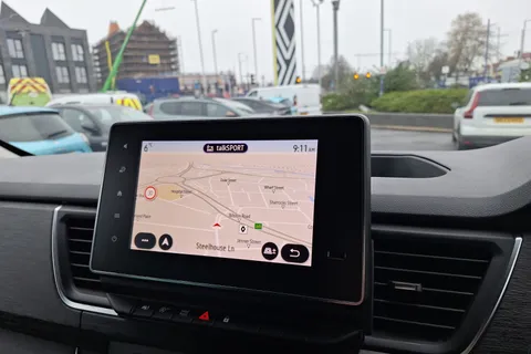 HT24VGE Renault Trafic LL30 Blue dCi 170 Extra [Safety] 9 Seater EDC Thumbnail #37