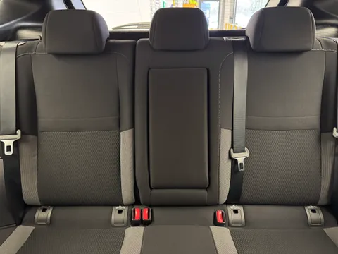 16 of 31 for Nissan Qashqai 1.3 DiG-T Acenta Premium 5dr