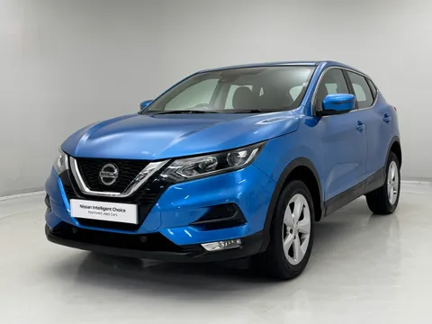 3 of 31 for Nissan Qashqai 1.3 DiG-T Acenta Premium 5dr
