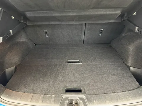 29 of 31 for Nissan Qashqai 1.3 DiG-T Acenta Premium 5dr