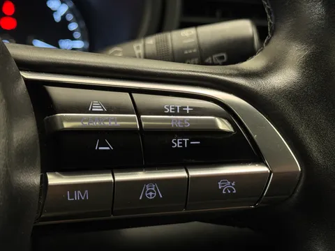 DX72GVN Mazda Cx-30 2.0 e-Skyactiv X MHEV GT Sport Tech Edition 5dr Thumbnail #30