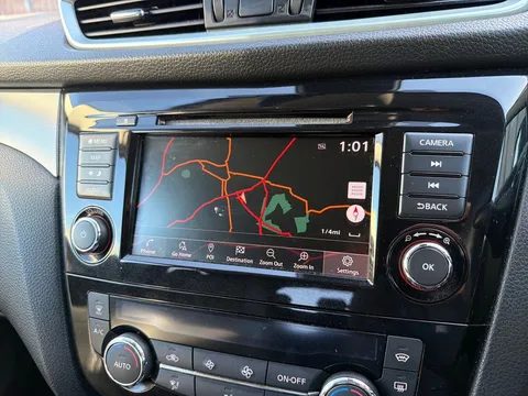 SJ19NGA Nissan Qashqai 1.5 dCi 115 Tekna 5dr DCT Thumbnail #14