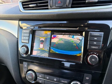 SJ19NGA Nissan Qashqai 1.5 dCi 115 Tekna 5dr DCT Thumbnail #15