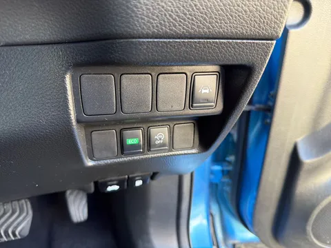 SJ19NGA Nissan Qashqai 1.5 dCi 115 Tekna 5dr DCT Thumbnail #24