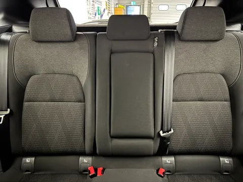 DP22BNY Nissan Qashqai 1.3 DiG-T MH N-Connecta 5dr Thumbnail #12