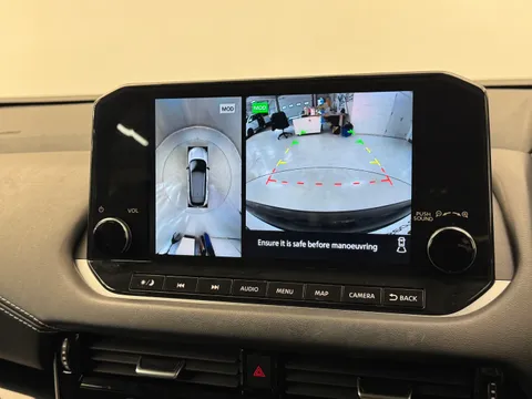 DP22BNY Nissan Qashqai 1.3 DiG-T MH N-Connecta 5dr Thumbnail #21