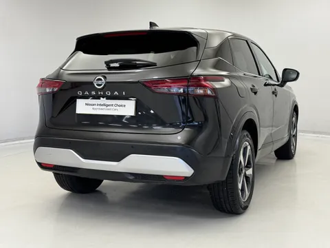 DP22BNY Nissan Qashqai 1.3 DiG-T MH N-Connecta 5dr Thumbnail #7