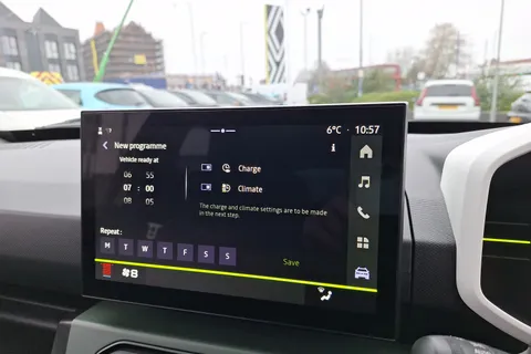 NA74XKO Dacia Spring 27kWh Extreme 65 48kW 5dr Auto Thumbnail #19