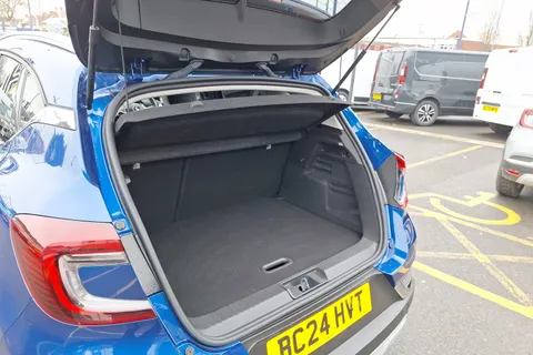 BC24HVT Renault Captur 1.6 E-Tech full hybrid 145 Techno 5dr Auto Thumbnail #28