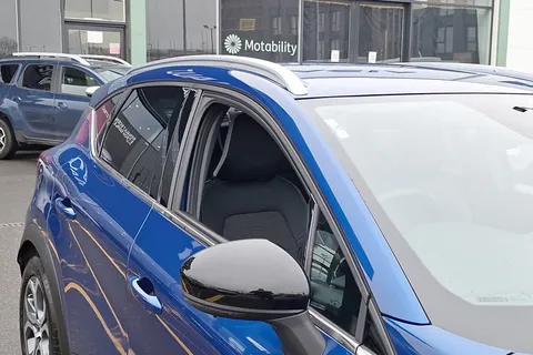 BC24HVT Renault Captur 1.6 E-Tech full hybrid 145 Techno 5dr Auto Thumbnail #37