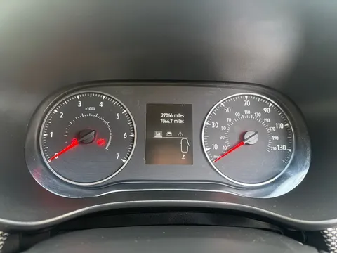 DV73UKN Dacia Sandero Stepway 1.0 TCe Journey 5dr Thumbnail #12