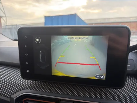 DV73UKN Dacia Sandero Stepway 1.0 TCe Journey 5dr Thumbnail #16