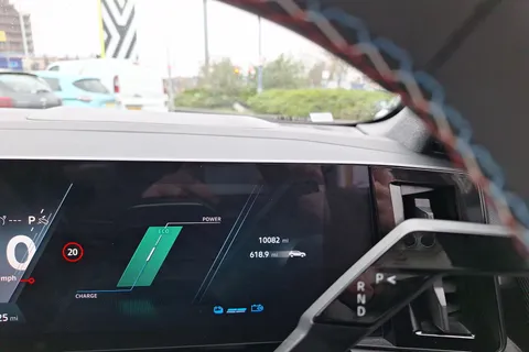 BG25JXP Renault Austral E-Tech FHEV Techno Esprit Alpine 5dr Auto Thumbnail #12