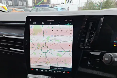 BG25JXP Renault Austral E-Tech FHEV Techno Esprit Alpine 5dr Auto Thumbnail #17